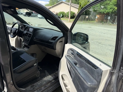 Used 2014 DODGE GRAND CARAVAN SXT Vans Michigan US | Miedema Asset Management Group #1270008