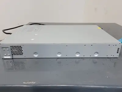 NEW APC SMT3000RMT2U