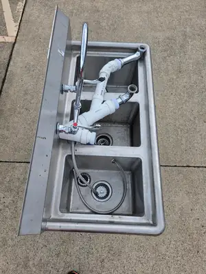 Used Elkay Used Elkay 39" X 19.75" 3 Compartment Stainless Steel sink with Faucet - SS412 Sinks Illinois US | Falcon Restaurant Supply #1373528