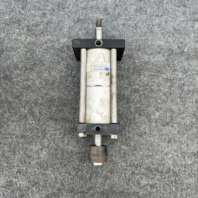 Used Fabco-Air MP3x-2-1/2-2-1-FF-DR Pneumatic Cylinders California US | Davliegogo LLC #1706066