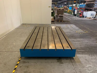USED 2000 UNION CAST IRION