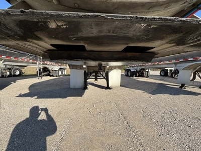 Used 2017 WALKER MILK TANKER TRAILER Liquid Supply Trailers Michigan US | Miedema Asset Management Group #1709464