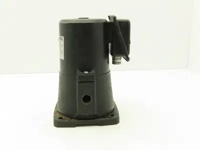 Teral VKN075A Coolant Pump 67 L/min 180W 3460rpm 220V 3PH 1/2"NPT Floor Mount