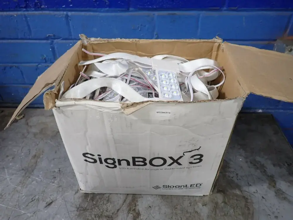 USED SLOAN LED 7019466WDLS1