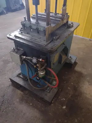 12 TON PNEU POWR PNEUMATIC AIR CUT OFF PRESS: STOCK #15083