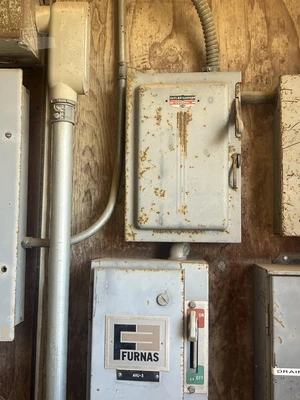 Used 1977 FRUEHAUF 46 FT Diesel Generators California US | Mittry Construction #1363510