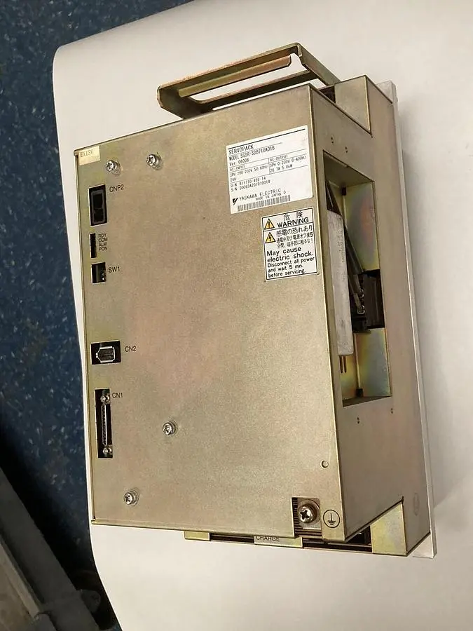 USED YASKAWA SGDR-SDB710A01B