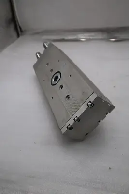 NEW Festo DRQD-40-360-YSRJ-A-AR-ZW-E Rotary Drive 197373 AN02 2-10BAR STK 4626