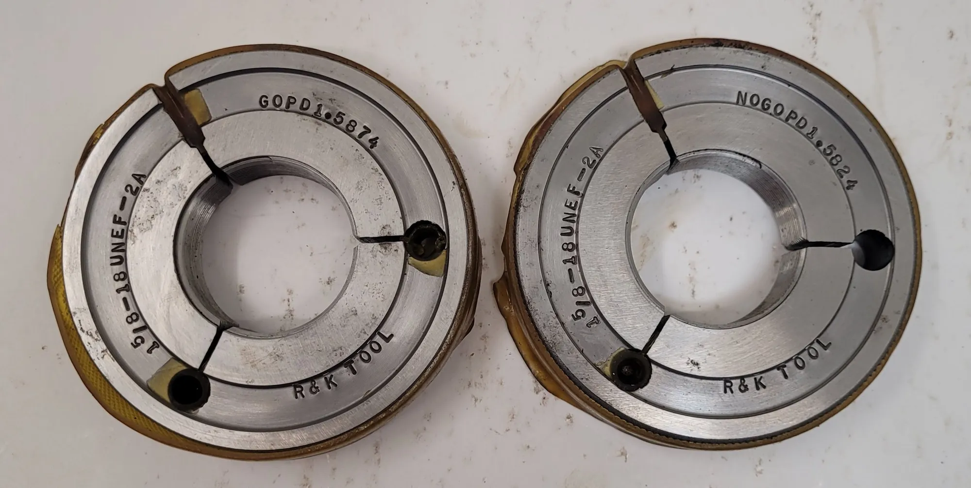 USED R & K Tool Thread Gauge
