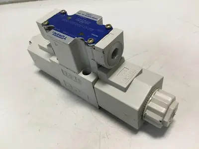 USED YUKEN DSG-01-3C40-D24-5018
