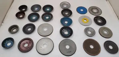 Used _UNKNOWN_ DIAMOND GRINDING WHEELS Grinding Wheels Kentucky US | Aucto #1396817
