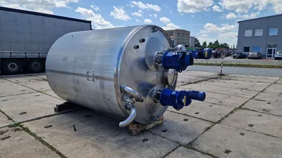 Hoeksma & Velt 6,000 Litre Stainless Steel Tanks | Perry Equipment (2)