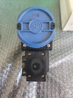 NEW Kraus & Naimer DESF92095/001
