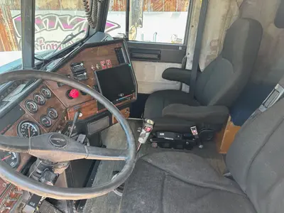 Used 1992 FREIGHTLINER FLD120 Campers, Caravans, Motorhomes Wisconsin US | Proxy Equipment #1426091