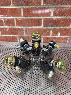 USED 5 ITT ADVANTAGE STAINLESS STEEL DIAPHRAGM VALVES W/ VALVE POSITIONER