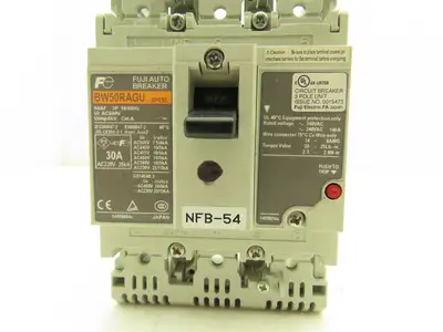 Fuji BW50RAGU-3P030 3-Pole Auto Circuit Breaker 30A 500V 3Ph Molded Case