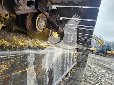 USED 2006 KOMATSU D61PX-15