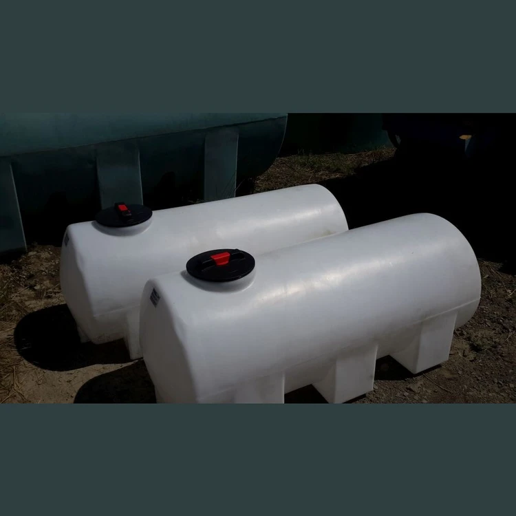 Used _UNKNOWN_ RKLT-80.

CAPACITY:

80 IMPERIAL GALLONS.
100 US GALLONS.
364 LITERS. Water Tanks British Columbia CA | Savona Equipment LTD #1171210