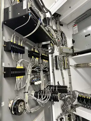 Used _UNKNOWN_ _UNKNOWN_ Switchgears New York US | Apex Auctions #1550774