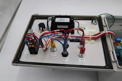 Used _UNKNOWN_ _UNKNOWN_ Electrical Boxes Pennsylvania US | Global Equipment International, LLC #1435347
