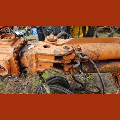 USED 1988 SANDVIK TAMROCK HS-205L