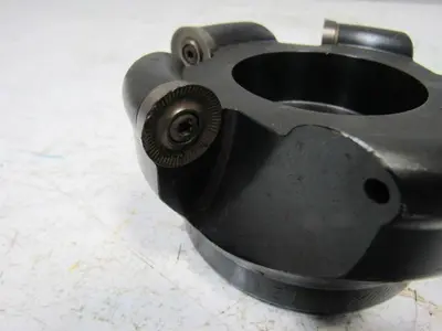 Carboloy R220.29-04.00-10 4-1/2" 5 Flute Indexing Button Face Mill 1-1/2" Arbor
