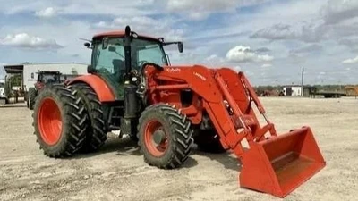 USED 2023 Kubota M7-172