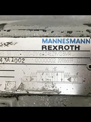 USED REXROTH 4WRKE35W2-1000-21/6A24EZ9/D3MR