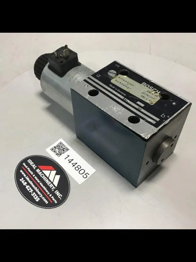 USED BOSCH 0 810 001 825