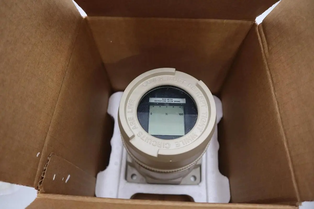 NEW HONEYWELL SMART  TRANSMITTER STT350-0-EPSM-0000-0000000-000-0000-F1C3 #G495