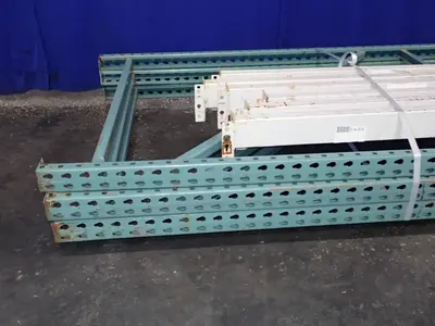 48" X 240" Pallet Racking Lot - Teardrop