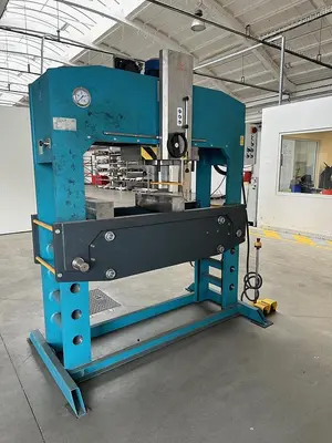 Used 2022 MECAMAQ CD 250 H-Frame Presses CZ | Amaron s.r.o. #1056814