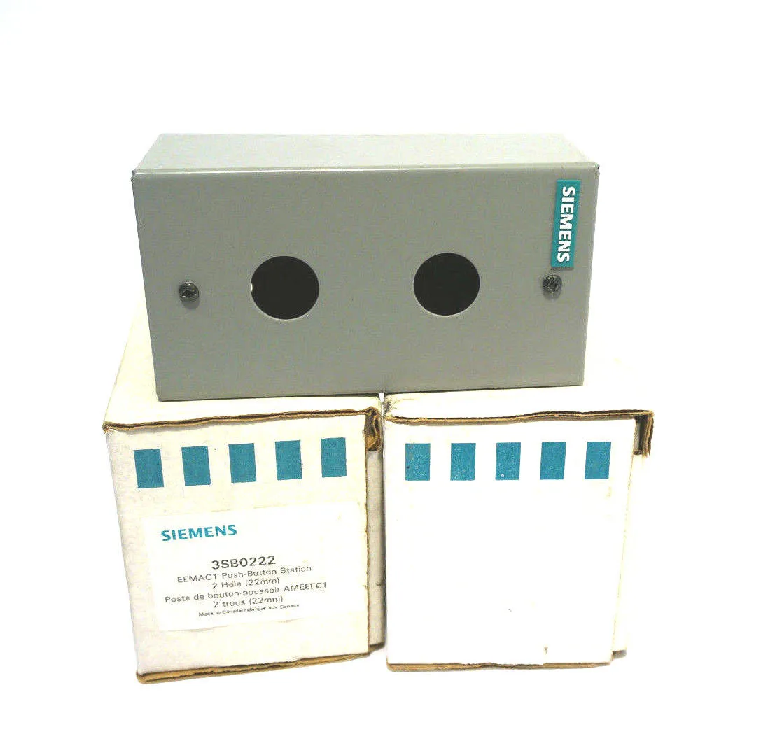 2 NEW SIEMENS 3SB0222 PUSH BUTTON STATION