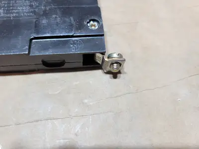 USED SQUARE D QOB115