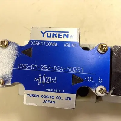 USED YUKEN DSG-01-2B2-D24-50251