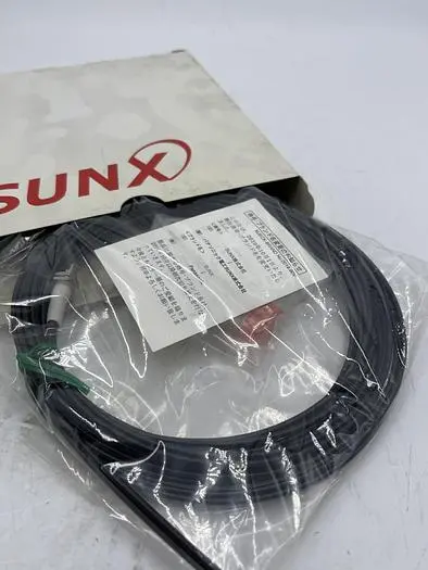 New | in-Stock SUNX SUNX FD-FM4T Misc Electrical & Power Parts | ND Industrial Surplus #1213688