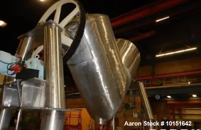 Used PATTERSON KELLEY 125 CUBIC FOOT Double Cone - V Mixers Illinois US | Aaron Equipment #1456841
