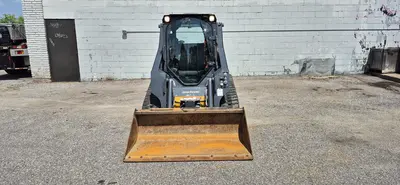 Used 2024 JOHN DEERE 317G Skid Steer Loaders Ontario CA | Platinum Group #1352822