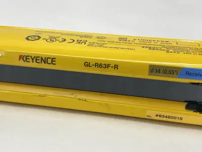 Used KEYENCE Safety Light Curtain Main Unit Finger-Protection Type 63 Axes Light Curtains & Grids Michigan US | Maverick Industrial Sales #1392501