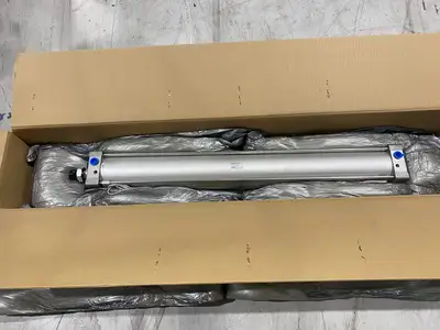 MDBB100-800Z-M9BAM | SMC  Tie Rod Base Cylinder 800mm Stroke - New Other