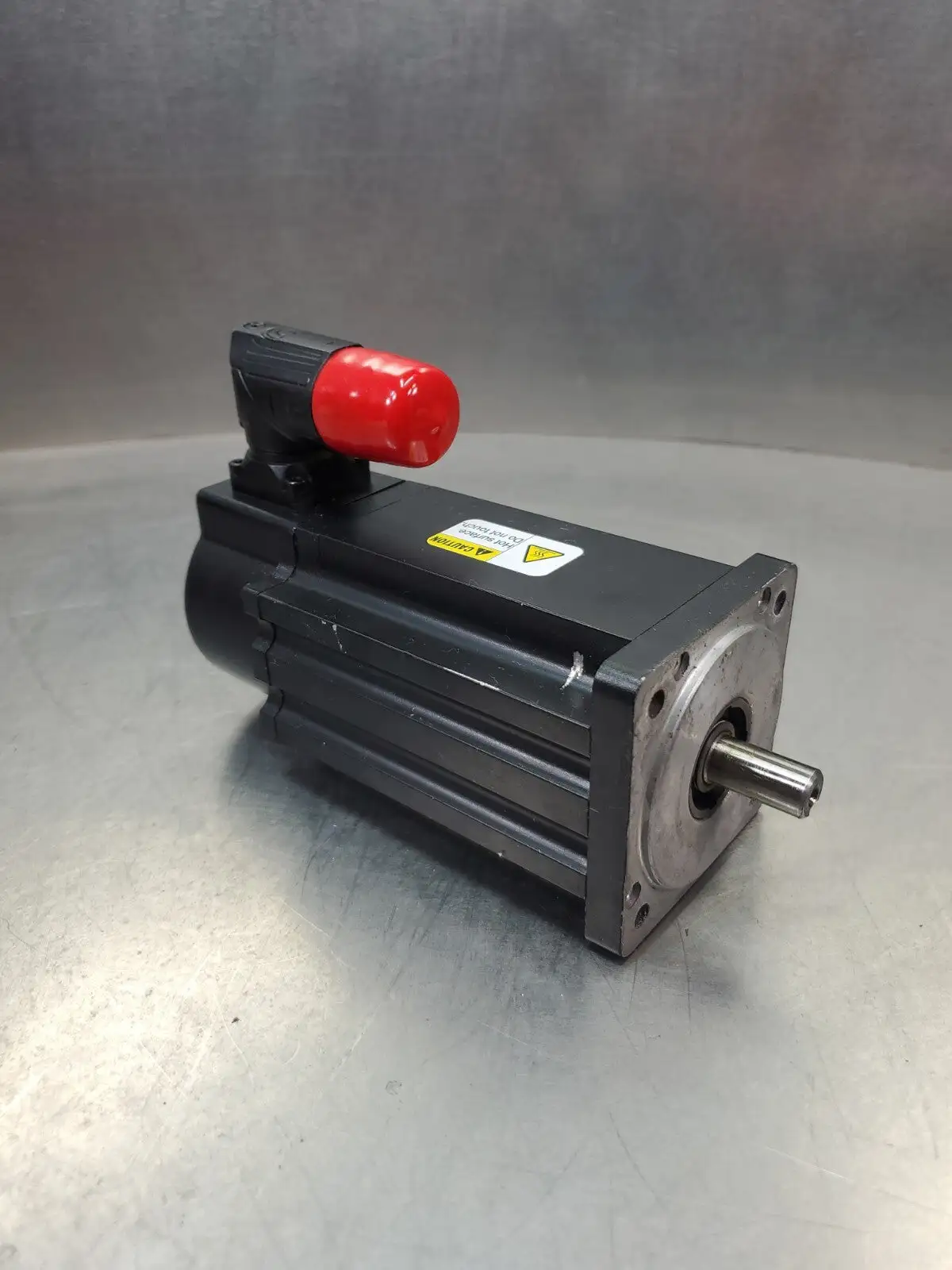 Used Allen Bradley 244017 Servo Motors | Palmetto Automation #1151245