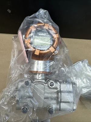 NEW Azbil GTX30D-EHAADCB-AF1AXA1-R1T1
