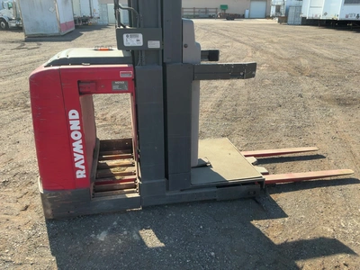 Used RAYMOND EASI-OPC30TT Misc Forklifts Michigan US | Miedema Asset Management Group #1568280