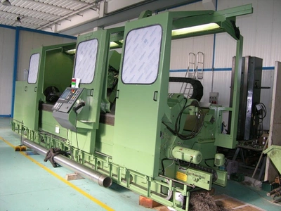HEINEMANN Heavy Duty CNC Lathe, top condition, GO 2008, never been used since then