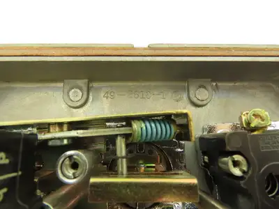Cutler Hammer 49-2610-1 10250T Electrical Enclosure 3-Button Control Stop Go