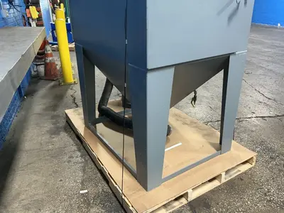 Used TRINCO TOOL CO 48X36/BP Blast Room (Manual Booth) Ohio US | HGR 24 #1419783
