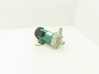 Iwaki MD-55RM Magnetic Drive Water Pump 1"Poly Plastic 220V 3PH 70 L/min
