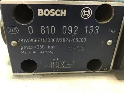 USED BOSCH 0 810 092 133