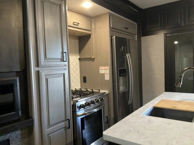 Used 2021 HIGHLAND RIDGE MESA RIDGE Campers, Caravans, Motorhomes Michigan US | Miedema Asset Management Group #1579962