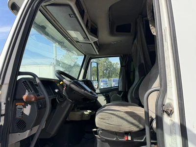 Used 2009 VOLVO VNL Conventional trucks Indiana US | Miedema Asset Management Group #1414615